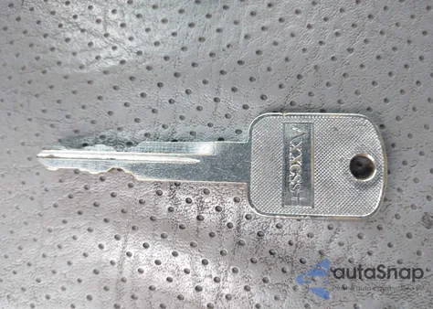 2000 Ford E-150 Commercial/Recreational from USA, damaged, VIN 1FTRE14W0YHA04933